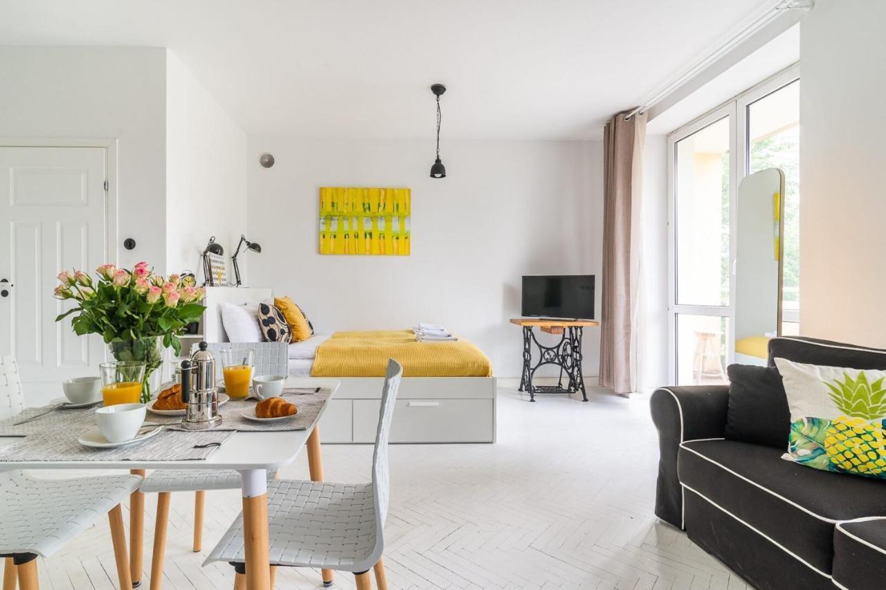 Rent like home - Wilcza 22A Warschau Exterior foto