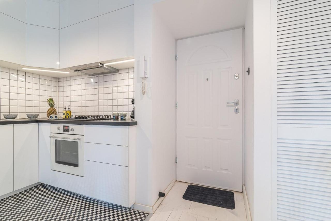 Rent like home - Wilcza 22A Warschau Exterior foto